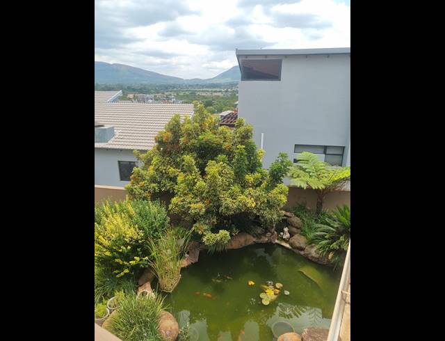 3 BEDROOM HOUSE FOR SALE IN XANADU
